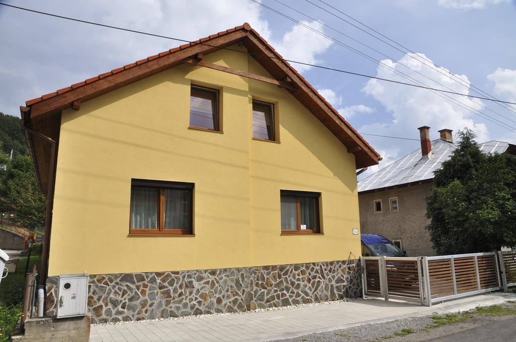 Ubytovanie Ahoj V Prirode Mýto pod Ďumbierom Bagian luar foto